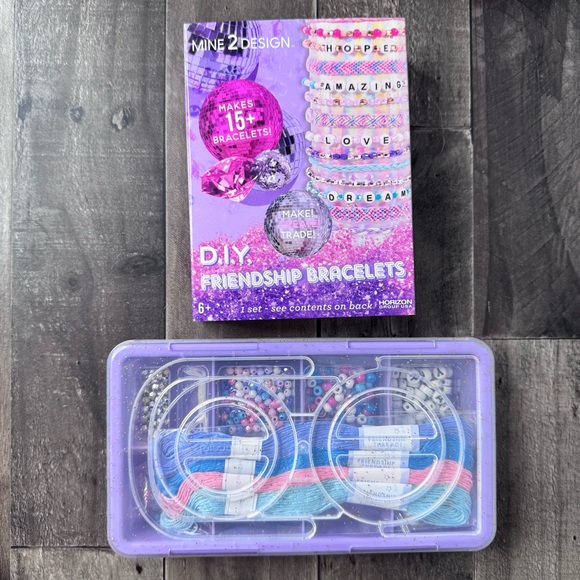 Mine 2 Design D.I.Y. Friendship Bracelet Making Kit - Picture 4 of 12